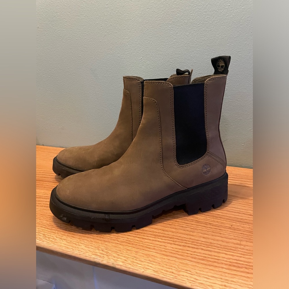Timberland Chelsea Boots -Women’s